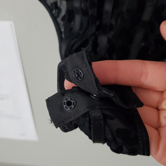 Black Sheer Velvet Leopard Print Bodysuit - Picture 5 of 5